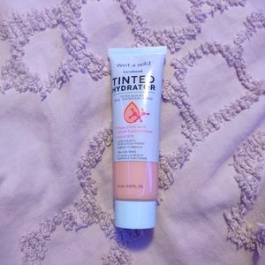 Wet and wild foundation